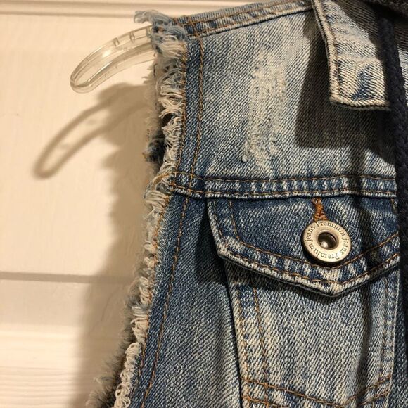 Ashley By 26 International denim hooded vest - Picture 4 of 7